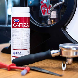 Cafiza powder used for espresso machine backflushing espresso machines
